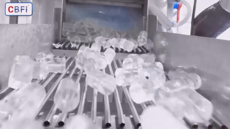 Machine à glace en tube à bords plats de 30t en Espagne