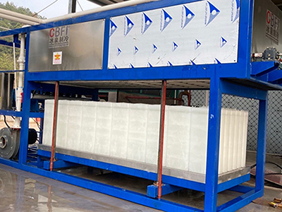 Machine à blocs de glace à refroidissement direct de 5 tonnes pour un client de Guizhou en 2021