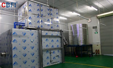 Guangzhou--Usine automatique à glace, glace en tube et glace comestible, de capacité 45 Tonnes